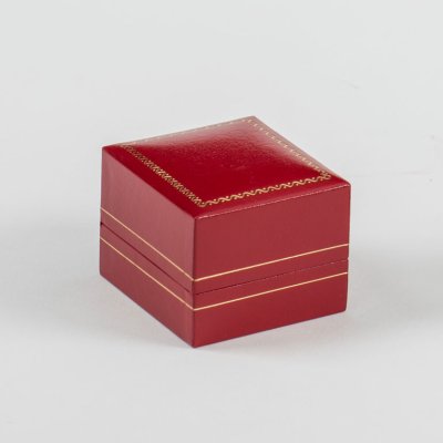 White Leatherette Single Ring Box - The Little Shop of Boxes Ltd